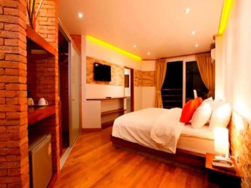 Casa Jip Guesthouse Patong Dış mekan fotoğraf